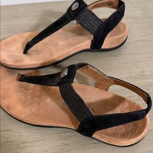 Vionic Black Suede Thong Sandals - Women's Comfort Flats